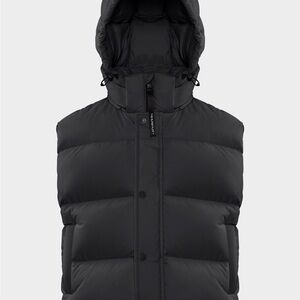 ARITZIA Superpuff Vest Shorty